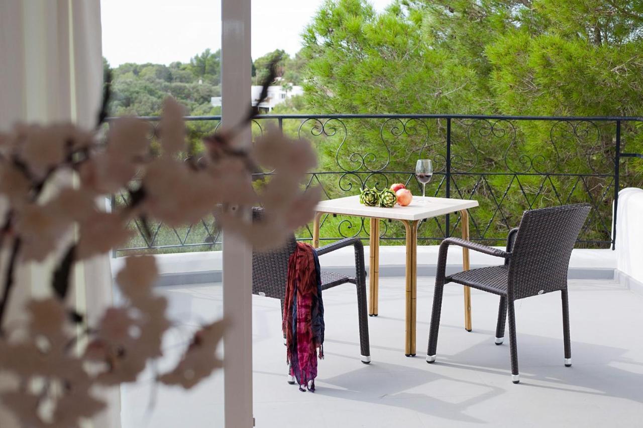 Apartamentos Cala Murada Tennis Exterior photo